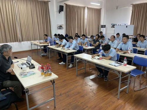聚焦養(yǎng)老服務新使命，巴士二公司舉辦中層副職第八期專業(yè)培訓